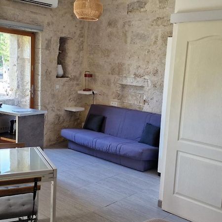 Au Logis De Pezenas Apartment Exterior photo