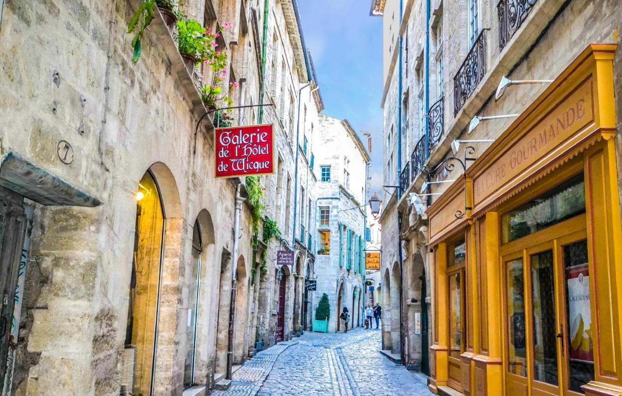 Au Logis De Pezenas Apartment Exterior photo